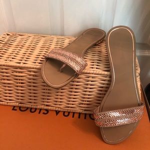 ‼️SOLD ‼️ Aldo Pink Crystal Slide Sandals